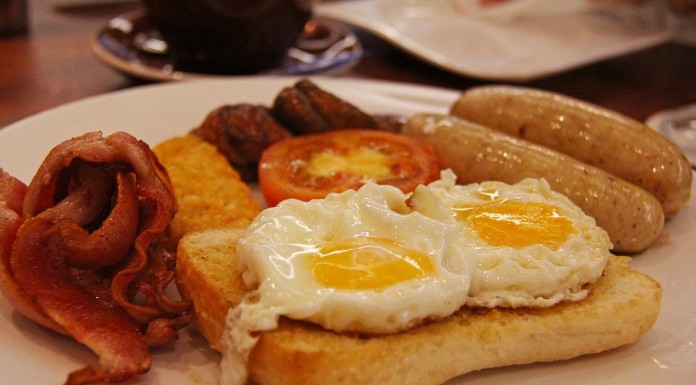 Chcete se učit více anglicky? Začněte snídaní!