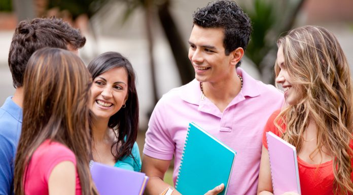 Chcete mluvit plynule španělsky? Jde to i doma. Chcete mluvit plynule španělsky?